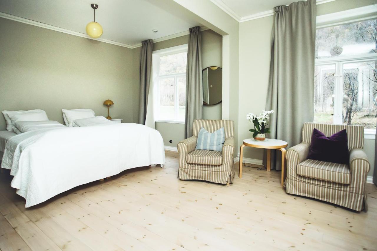 Lindstrom Hotel Laerdalsoyri Ngoại thất bức ảnh