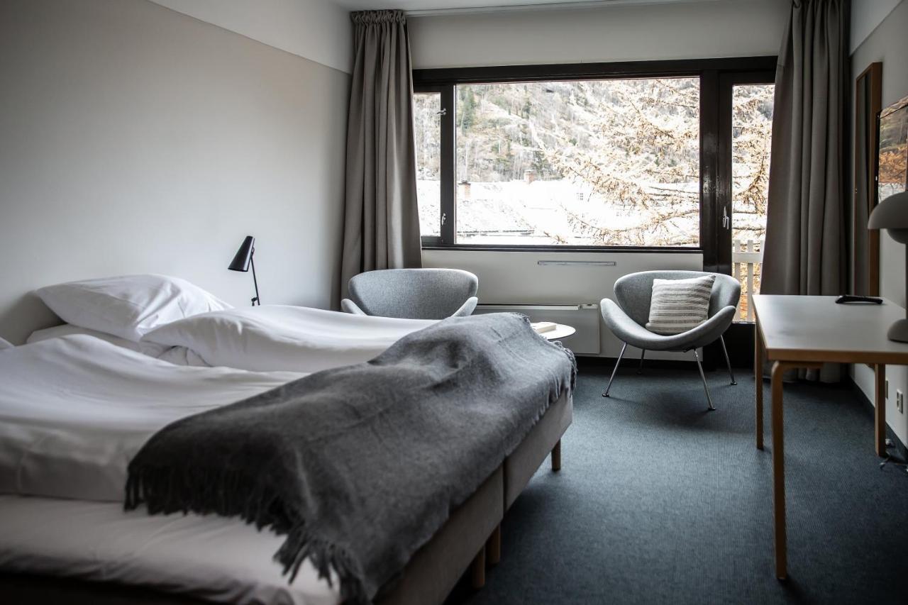 Lindstrom Hotel Laerdalsoyri Ngoại thất bức ảnh